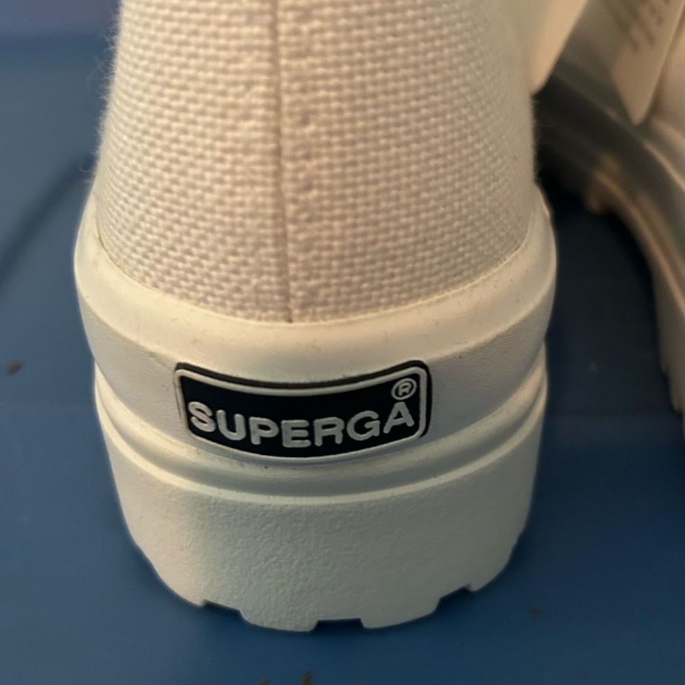 NWT Superga White High-Top Canvas Sneakers - Picture 4 of 10